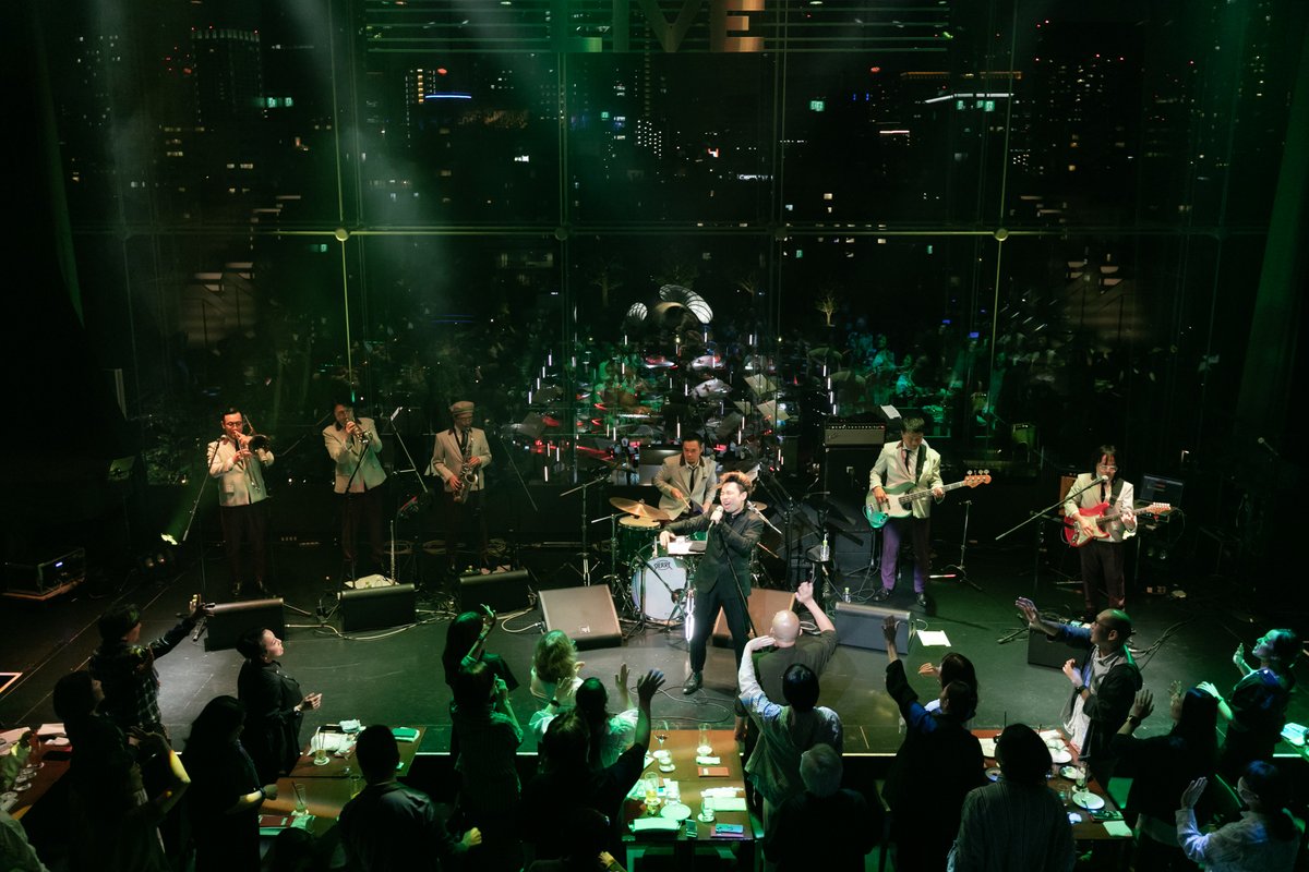 ZAINICHI_FUNK's tweet photo. 改めて昨日は『在日ファンク at Billboard Live TOKYO 2026』ありがとうございました！

SPECIAL GUESTに後藤真希さんを迎え、「おーへい」、「恋愛レボリューション21」を一緒に演奏させていただきまし���！

11月3日には後藤さんのライブに浜野がゲスト出演しますのでそちらも是非！

写真：廣田達也 https://t.co/rXx0N0IhOs