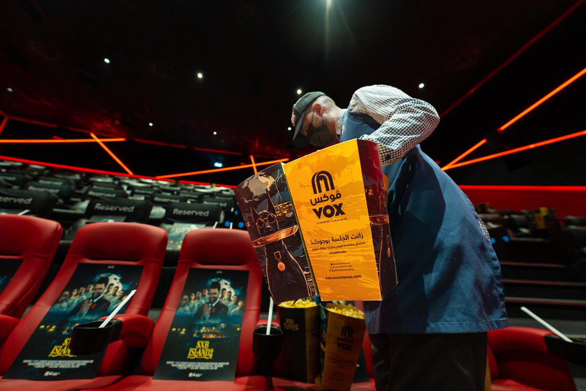 VOX_Cinemas_KSA's tweet photo. الجزيرة والدراما رجعت من جديد 🏝️
 والبداية كانت على الشاشة الكبيرة 🔥😍

وهذي أجواء بريمير أول حلقة من سلسلة الجزيرة 2 لـ @SHoNgxBoNgYT في #ڤوكس_سينما 💙 https://t.co/a0i20MJBZ8