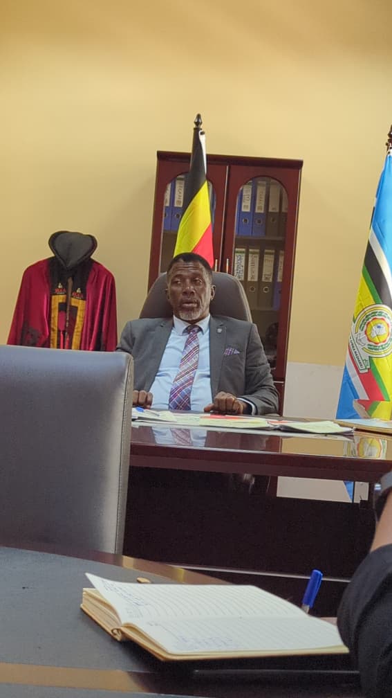 teammatooke's tweet photo. The organizing committee of the Matooke City to City Marathon is delighted to announce that it has received the official endorsement and full backing of the Kampala Capital City Lord Mayor @RonaldBalimwezo #MatookeC2CMarathon #KampalaToEntebbe #RunForYorLife https://t.co/Md1ZfWogSD
