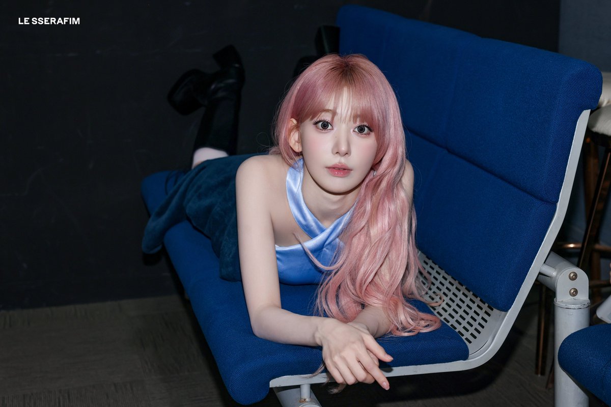 sakuchan_0812's tweet photo. LE SSERAFIM ‘Made My Night’ 활동기 Photo Sketch

#사쿠라
#宮脇咲良  #SAKURA
#르세라핌  #LE_SSERAFIM https://t.co/P6zZTffNK8