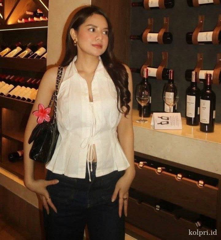 EvaLewisGPZ43Q's tweet photo. Miss Nayla selebgram blunder nih

full media cek disini
https://t.co/mAVBx4yVZj https://t.co/F4dkNxz0BM