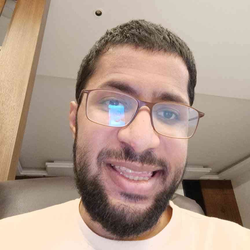 r3vYVGRQ4Xg1aWB's tweet photo. مقيم يدعم حساب ومنشورات تسيء إلى ولي العهد حفظه الله 
عنايتكم 
@MOISaudiArabia  
@pss_ar 
@ppgovsa 
@MOI__911 
@kamnapp
@NCA_KSA 
وطن بلا فساد 🇸🇦
يتبع https://t.co/C1mbwB9ECk