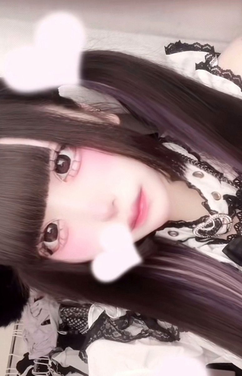 LilyPaxtontekc's tweet photo. 影の中でひとり、微笑みの余韻
#通話相手募集 https://t.co/gP1iaRXh2s