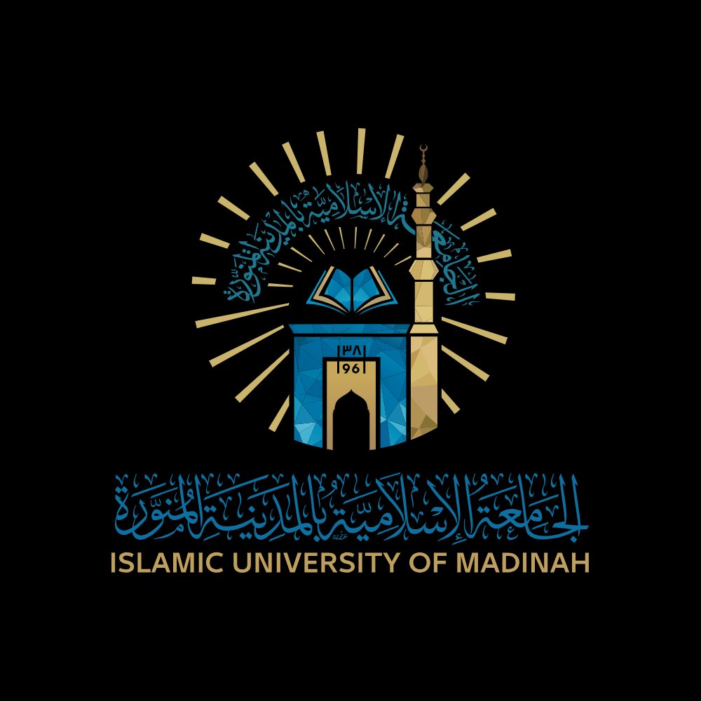 HShehuddeen's tweet photo. "جمعية الحكمة الخيرية بسيريلانكا تُشيد بانطلاق المؤتمر الدولي لجهود المملكة العربية السعودية في مواجهة الانحرافات الفكرية"

(بقلم ابن الجامعة الإسلامية بالمدينة المنورة: محمد حسن شيخ الدين، مدير جمعية الحكمة الخيرية بسيريلانكا)

تُشيد جمعية الحكمة الخيرية بسيريلانكا، ممثلةً بمديرها العام، بانطلاق أعمال المؤتمر الدولي «جهود المملكة العربية السعودية في مواجهة الانحرافات الفكرية» في رحاب الجامعة الإسلامية بالمدينة المنورة، برعاية كريمة من صاحب السمو الملكي الأمير سلمان بن سلطان بن عبد العزيز آل سعود حفظه الله، أمير منطقة المدينة المنورة، وبمشاركة نخبة من أصحاب السماحة والمعالي والفضيلة والسعادة، والعلماء والمفتين والباحثين والمتخصصين من داخل المملكة العربية السعودية وخارجها.

وإن جمعية الحكمة الخيرية بسيريلانكا إذ تُقدّر عاليًا انعقاد هذا المؤتمر العلمي الدولي في طيبة الطيبة، فإنها تؤكد أن موضوعه من الموضوعات المهمة التي تمس أمن المجتمعات واستقرارها، ولا سيما في ظل ما يشهده العالم٦ من تحديات فكرية متسارعة، وانتشار بعض الأفكار المنحرفة والمتطرفة التي تستهدف عقول الشباب وتؤثر في أمن المجتمعات وتماسكها، وخصوصا في وقت تواجه المملكة العربية السعودية الأعمال الإجرامية من قبل إيران ومن مليشيا الحوثيين الإرهابيين والمتطرفين الإرهابيين من العراق.

ويكتسب هذا المؤتمر أهمية خاصة لما يمثله من منصة علمية دولية للحوار وتبادل الخبرات والتجارب، وبحث أسباب الانحرافات الفكرية وآثارها وسبل الوقاية منها ومعالجتها، وتعزيز الوعي الفكري، وترسيخ قيم الوسطية والاعتدال والتسامح والتعايش السلمي ونبذ الغلو والتطرف والكراهية، كما يناقش المؤتمر دور المؤسسات التعليمية والدينية والأمنية والإعلامية والمجتمعية، إلى جانب توظيف التقنيات الحديثة والذكاء الاصطناعي وشبكات التواصل الاجتماعي في تعزيز الوعي الفكري ومواجهة التحديات المعاصرة.

وتثمّن الجمعية ما تبذله المملكة العربية السعودية، بقيادة خادم الحرمين الشريفين الملك سلمان بن عبد العزيز آل سعود، وسمو ولي عهده الأمين رئيس مجلس الوزراء صاحب السمو الملكي الأمير محمد بن سلمان بن عبد العزيز آل سعود حفظهما الله، من جهود ومبادرات في مجال تعزيز الوعي الفكري، وترسيخ الوسطية والاعتدال، وحماية المجتمع من الأفكار المتطرفة والمنحرفة، ودعم المؤسسات العلمية والتعليمية للقيام برسالتها في بناء الإنسان وصيانة الفكر.

كما تتقدم الجمعية بخالص الشكر والتقدير إلى معالي وزير الشؤون الإسلامية والدعوة والإرشاد، وإلى جميع المسؤولين والعلماء وأساتذة الجامعات والمختصين الذين يسهمون في دعم هذه الجهود العلمية والفكرية، ونشر المنهج الوسطي المعتدل، وتعزيز الخطاب الشرعي الرصين الذي يدعو إلى الحكمة والرحمة والتسامح والتعايش ونبذ العنف والغلو والتطرف.

وتتقدم الجمعية كذلك بخالص التقدير والامتنان إلى صاحب السمو الملكي الأمير سلمان بن سلطان بن عبد العزيز، أمير منطقة المدينة المنورة، على رعايته الكريمة لهذا المؤتمر الدولي، وما تجسده هذه الرعاية من اهتمام بالمبادرات العلمية والفكرية الهادفة إلى تعزيز الوعي وحماية المجتمعات من الانحرافات الفكرية.

كما نُعرب عن تقديرنا الكبير لجميع الباحثين والمفتين والعلماء والمتخصصين المشاركين من المملكة العربية السعودية ومن مختلف دول العالم، الذين قدموا بحوثًا ودراسات علمية محكّمة، وأسهموا في إثراء جلسات المؤتمر بالحوار العلمي وتبادل التجارب والخبرات، الذي يضم المؤتمر ٥٦ بحثًا علميًا محكّمًا، و٩ جلسات حوارية، و١٠ معارض مصاحبة، في مشاركة دولية واسعة تعكس أهمية موضوع المؤتمر وتنوع مجالات البحث فيه.

وإننا في جمعية الحكمة الخيرية بسيريلانكا، انطلاقًا من رسالتنا في خدمة الإسلام والمسلمين ونشر القيم الإسلامية السمحة، نثمّن هذه الجهود المباركة، ونرى في تعزيز الوعي الفكري ونشر قيم الاعتدال والوسطية والتسامح مسؤولية مشتركة تتطلب تكاتف العلماء والمؤسسات التعليمية والدعوية والمجتمعية والإعلامية في المملكة العربية السعودية وسائر دول العالم.

ونسأل الله تعالى أن يبارك في جهود المملكة العربية السعودية وقيادتها الرشيدة، وأن يحفظها ويديم عليها نعمة الأمن والإيمان والاستقرار والازدهار، وأن يجزي القائمين على هذا المؤتمر خير الجزاء، وأن يبارك في جهود الجامعة الإسلامية بالمدينة المنورة، وأن يوفق جميع العلماء والباحثين والمشاركين إلى ما فيه خير الإسلام والمسلمين، وأن يخرج هذا المؤتمر بتوصيات علمية نافعة تسهم في تعزيز الأمن الفكري وترسيخ الوسطية، وحماية الأجيال والمجتمعات من الغلو والتطرف والانحراف.

#المؤتمر_الدولي_لجهود_المملكة_في_مواجهة_الانحرافات_الفكرية
#الوسطية_الاعتدال
#نبذ_الفكر
#مواجهة_الانحرافات_الفكرية
#الحوثيون_إرهابيون