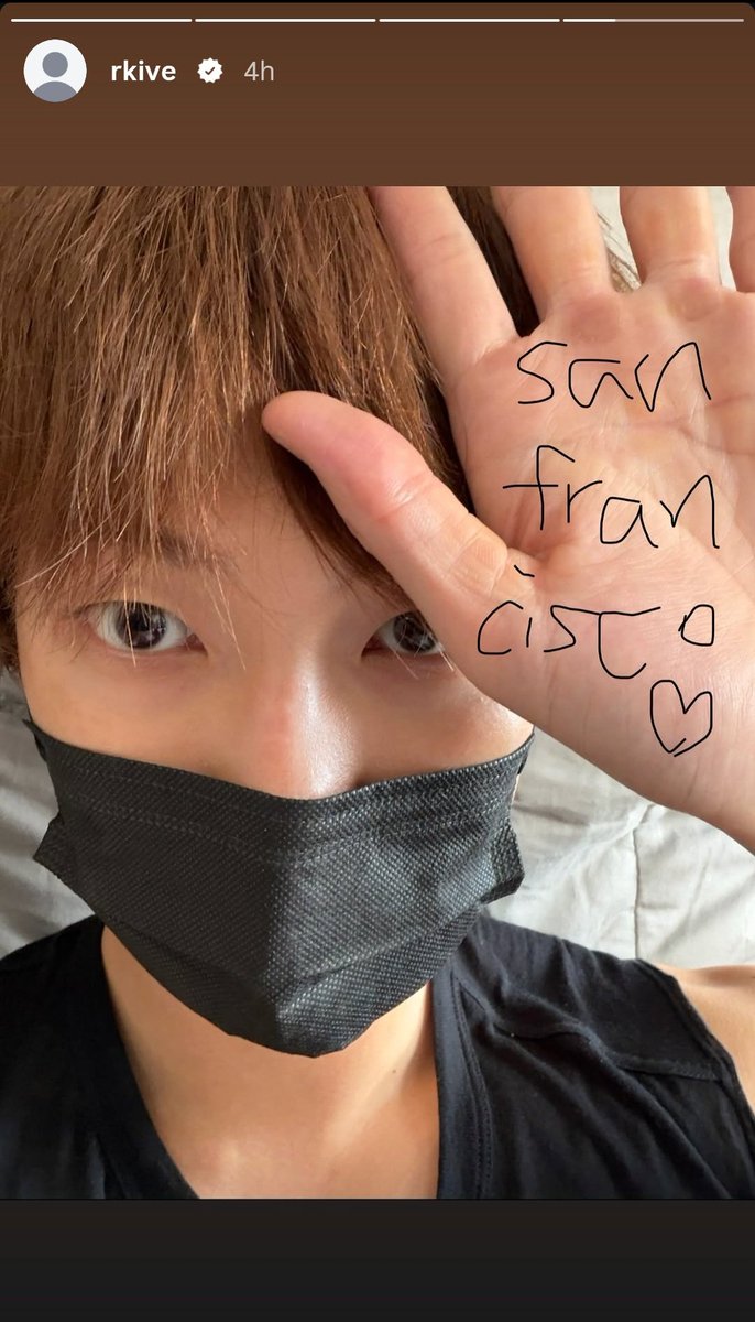7btsfilmout's tweet photo. RM [ig story 28.09.2026]
🐨: San Francisco ♡

Awww only a few days to his exhibition at SFMOMA. He is off to prepare. 

#RM #KimNamjoon #김남준 #Namjoon #BTSonInstagram #BTSRM #방탄소년단알엠 #BTS #방탄소년단 #아포방포 #아미 https://t.co/U1tSK2FXGP