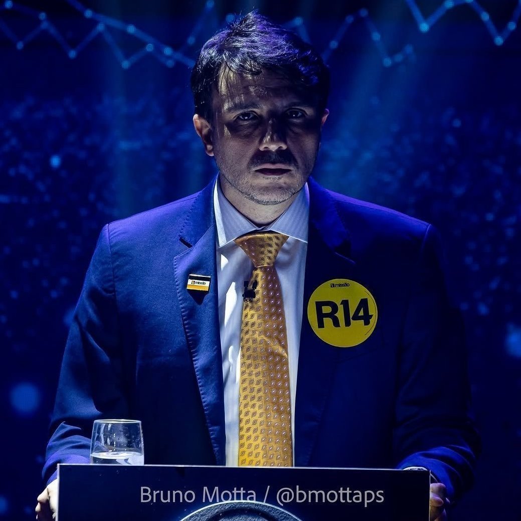 republiqueBRA's tweet photo. 🚨 📺 ATENÇÃO: Pelas regras da Rede Globo, caso Lula NÃO compareça ao debate da emissora, a vaga será oferecida ao candidato não convidado mais bem colocado na pesquisa Quaest: Renan Santos. https://t.co/Pmc6L2Ta0Z