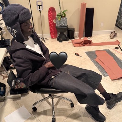 sudosmokebih's tweet photo. #NewProfilePic https://t.co/91KJckULnH