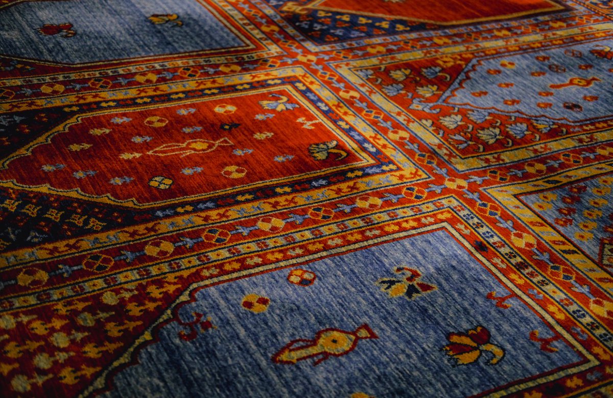 muslimpicture's tweet photo. Turkish Carpets. https://t.co/IVWui2lKQc