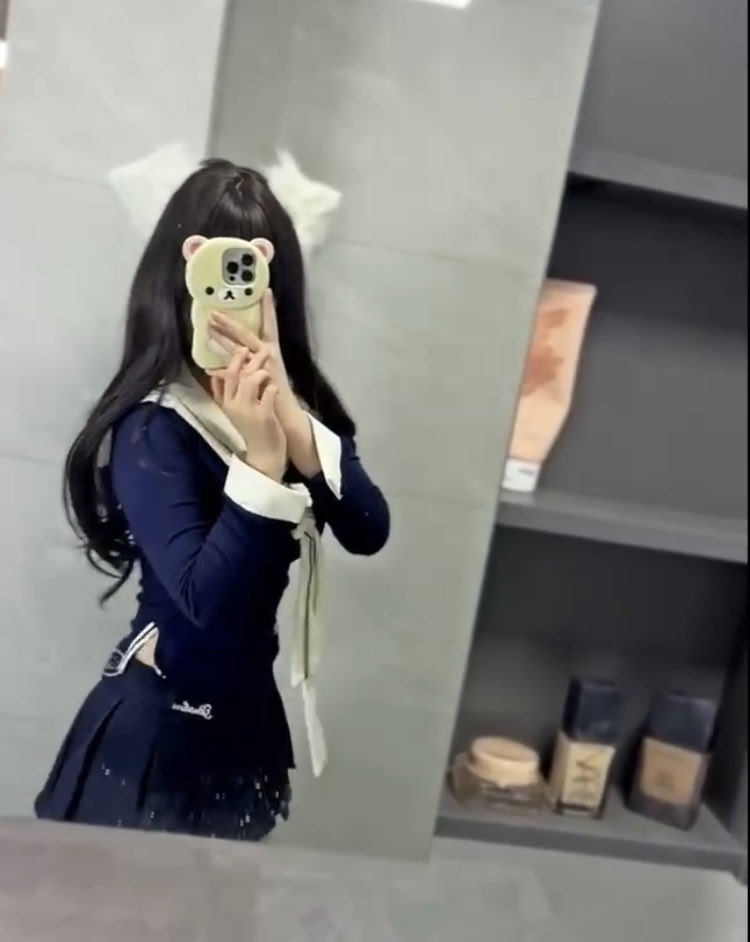 whm7090's tweet photo. #洛阳 是在洛阳大学啊 https://t.co/pjeLHiNGMx