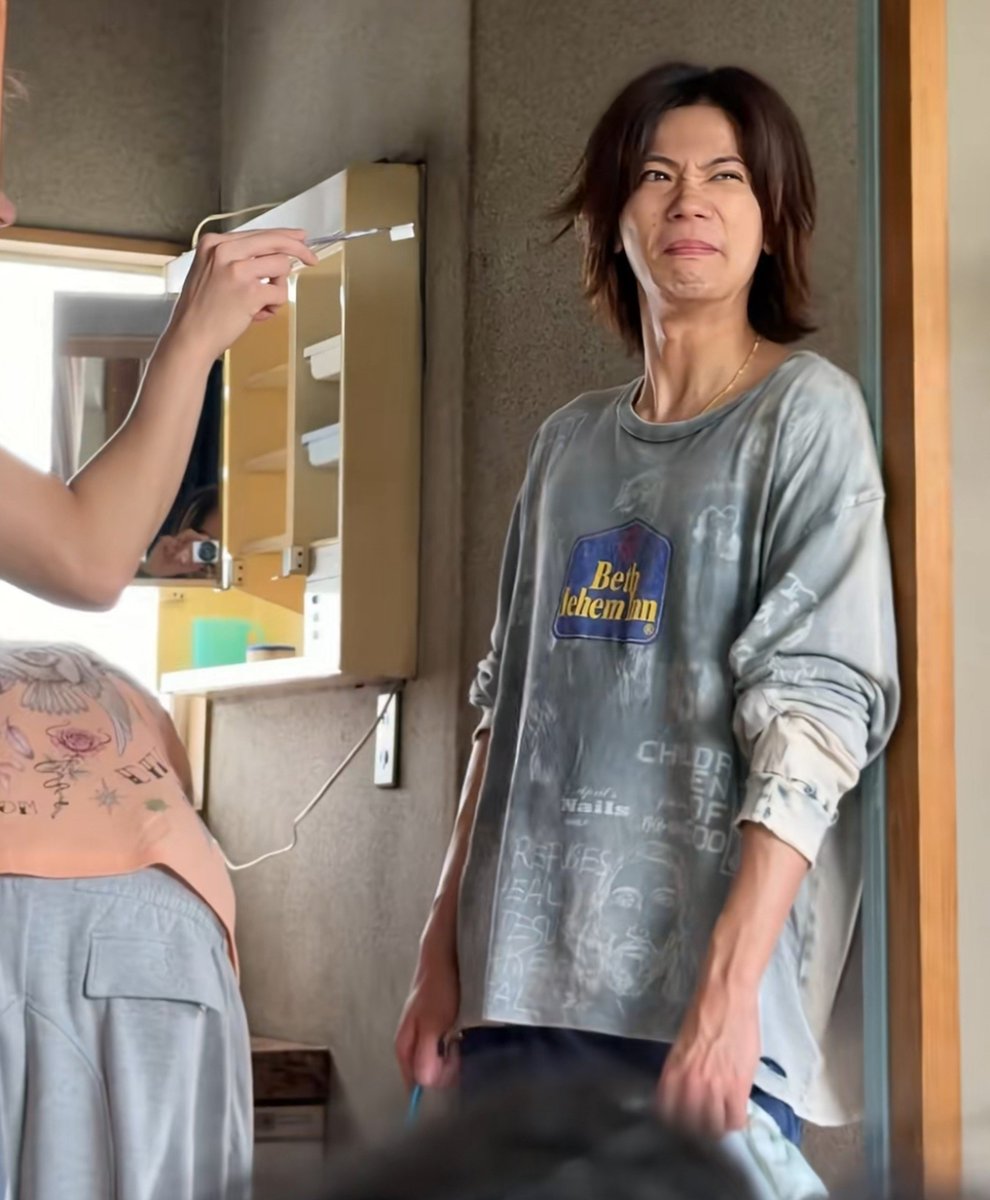 jigutanprince's tweet photo. 勇太、お父さんだ。
歯磨きはちゃんとしないとダメじゃないか
虫歯バイバイキンの約束しただろ？
将来カッコイイ漢になる勇太の為に言ってるんだ
あ、こらプイじゃない。ちゃんとこっち向きなさい。父さんの目を見てお口は大きくあーんだぞ
#Number_i
#Ni_DIGITALGIRL
#Ni_REBON_BUGSLIFE_DIGITALGIRL https://t.co/yHU2ErODdc