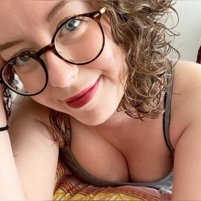 sophiaefch's tweet photo. #NewProfilePic https://t.co/xtqIaFkK79