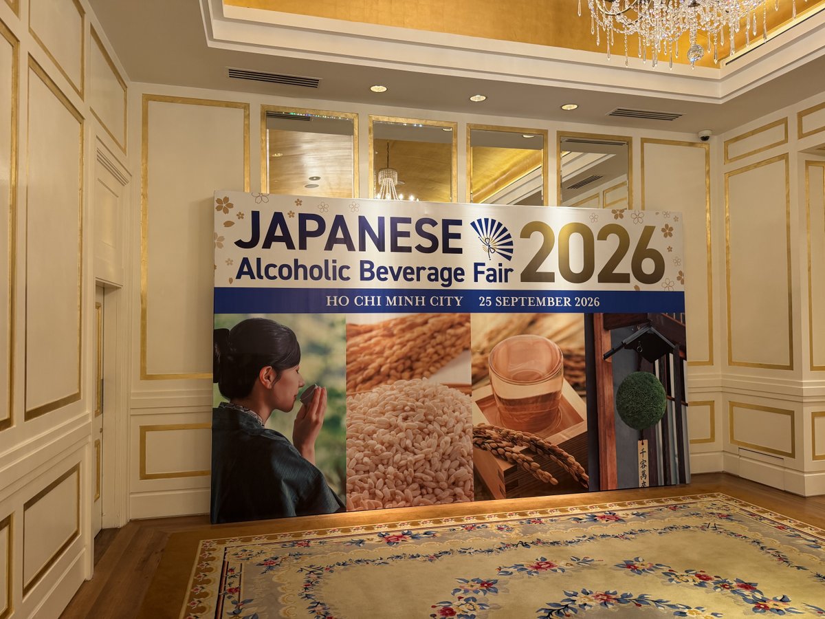 takasakicorp's tweet photo. 🇻🇳 #ベトナム は、#ハノイ と #ホーチミン で「Japanese Alcoholic Beverage Fair 2026」に出展しました。
現地バイヤーと直接対話し、
🌏市場の熱量
🍾スパークリング日本酒への関心
🤝対面の重要性
を改めて実感しました。
ベトナム輸出にご関心の蔵元様、ぜひご連絡ください。
#日本酒輸出 https://t.co/wjXWoheen7