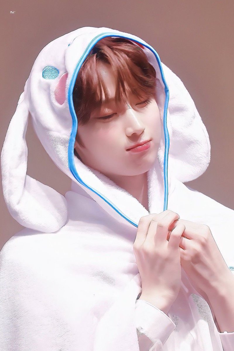 pikm1n's tweet photo. Sunoo ♡ Sanrio 🧁🎀 https://t.co/0iUYLD9Gpp