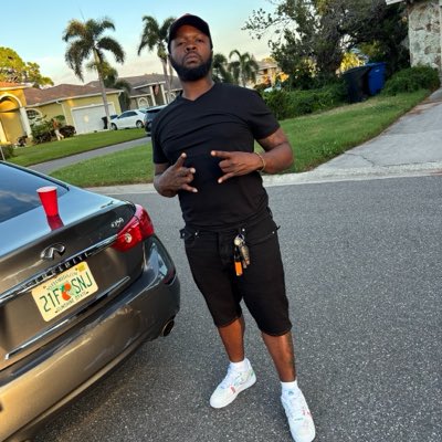 Qua_4K's tweet photo. #NewProfilePic https://t.co/77zf30xqIW