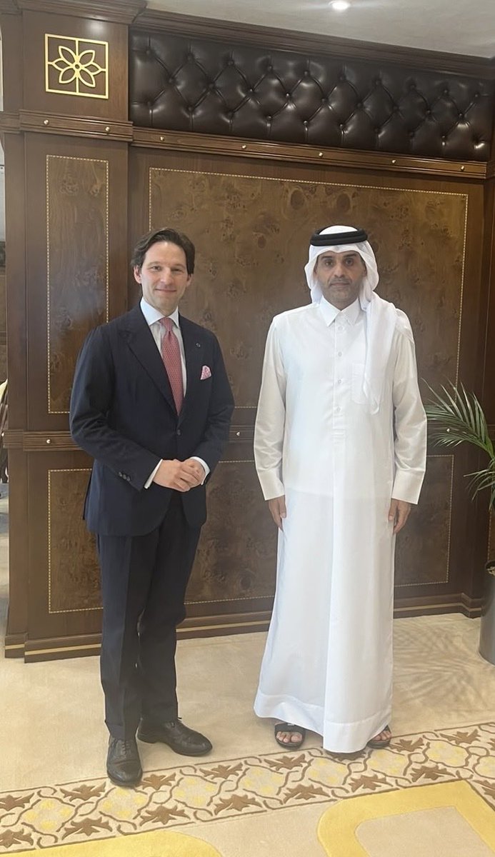 EUAmbQatar's tweet photo. Inmense privilege and honour to be received by H.E. Sheikh Mohammed bin Abdulla bin Mohammed Al Thani, Minister of Transport of the State of Qatar.

A valuable opportunity to discuss ways to further strengthen the EU–Qatar partnership and deepen our cooperation in the transport sector and connectivity. 🇪🇺🇶🇦