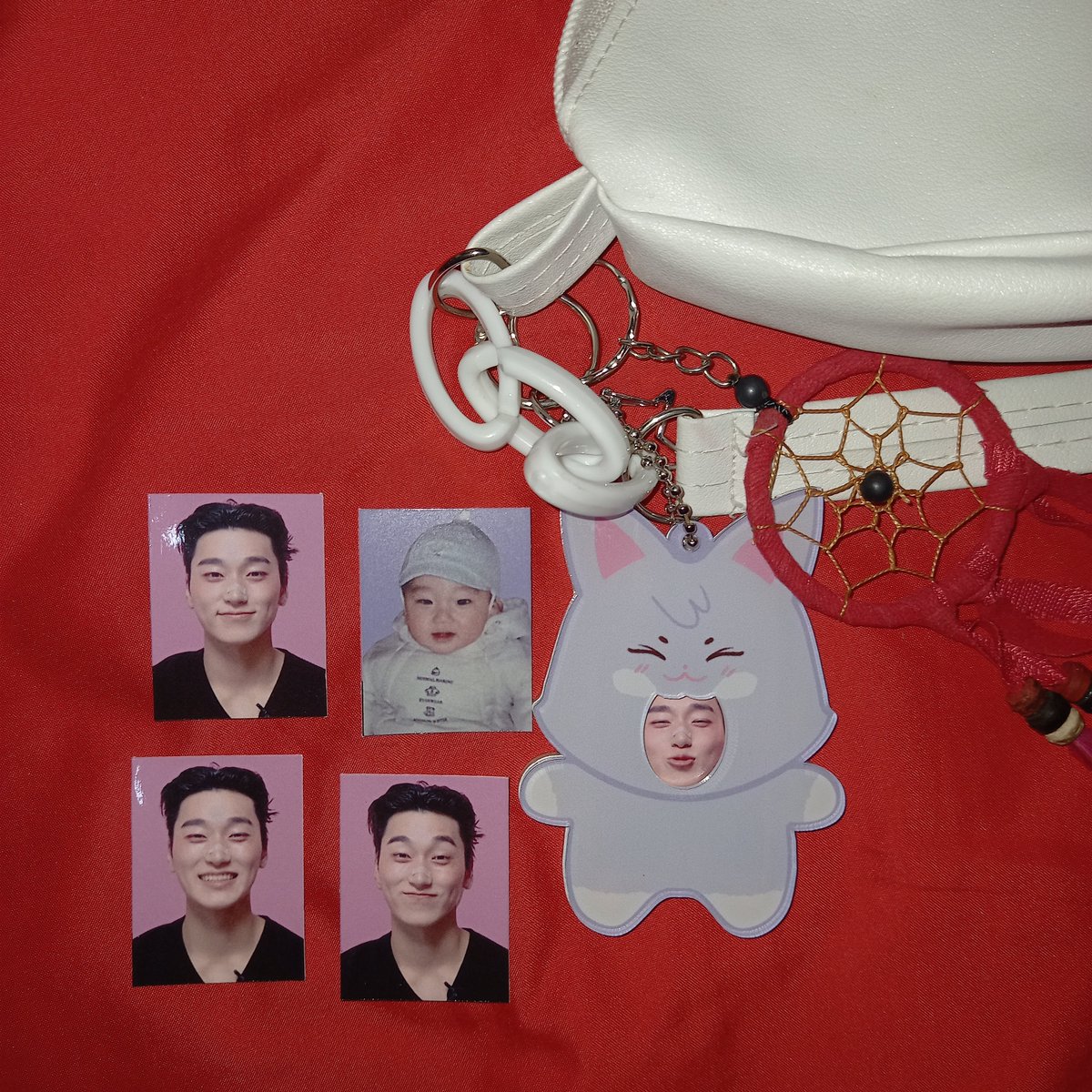adorubyel's tweet photo. Kemaren dah sampeeee dia lucu banget plisss https://t.co/78dGYknOAr