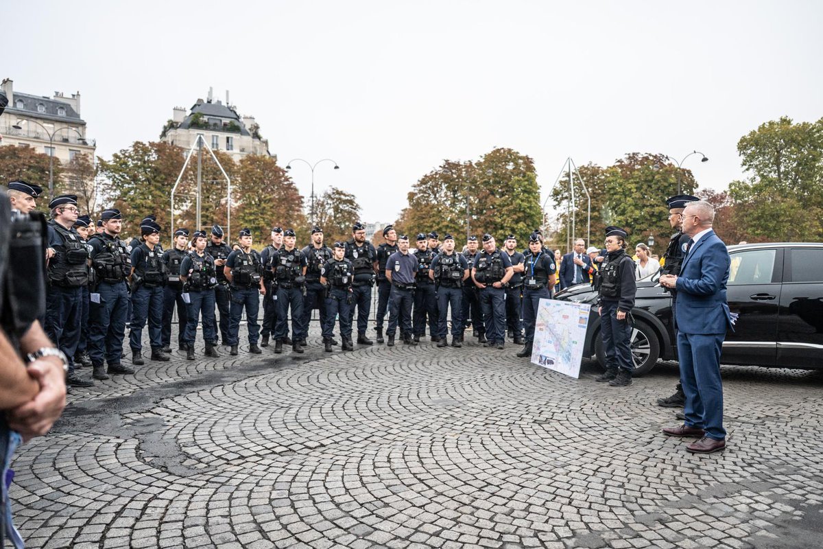 Image de Préfecture de Police - #PapeEnFrance | Au terme de cette séquence exceptionnelle, le Préfet de Police remercie chaleureusem