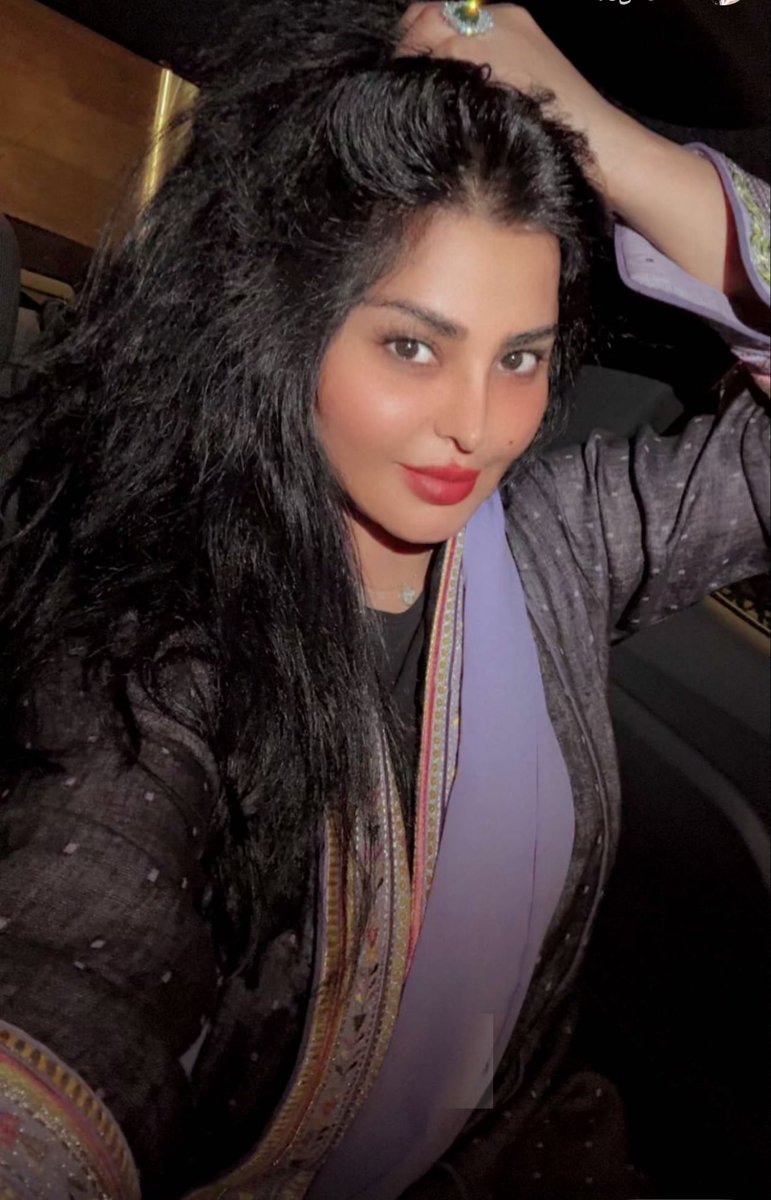 Mo511gaz's tweet photo. فخرنا يالعتبان ومديثتنا الملكة ريم عبدالله😵‍💫😵‍💫🥵 https://t.co/og1nrGx5Ot