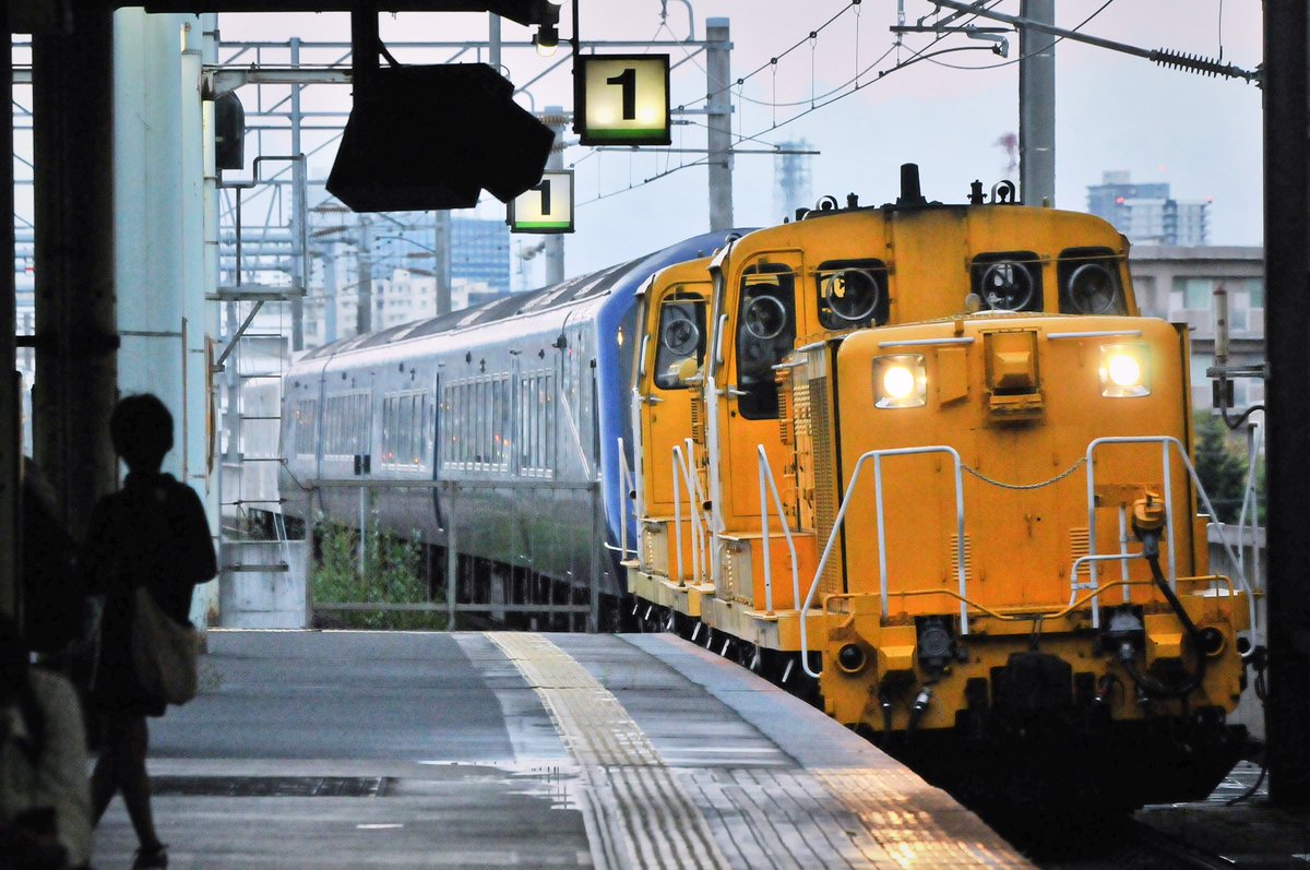 Ash1k_a's tweet photo. 9/28
回9026レ
THE ROYAL EXPRESS
北海道周遊ラストラン https://t.co/xvJE84trwu
