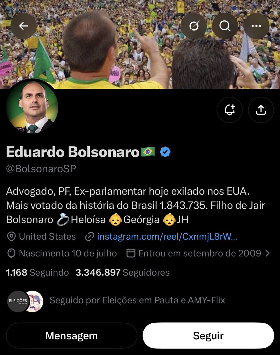 camilanizer's tweet photo. Morrendo com a dona (ou dono) da AmyFlix seguindo toda a família Bolsonaro e tirando dinheiro de assinatura das sapatonas fãs de GL com site pirata https://t.co/N4wRRBcdm6