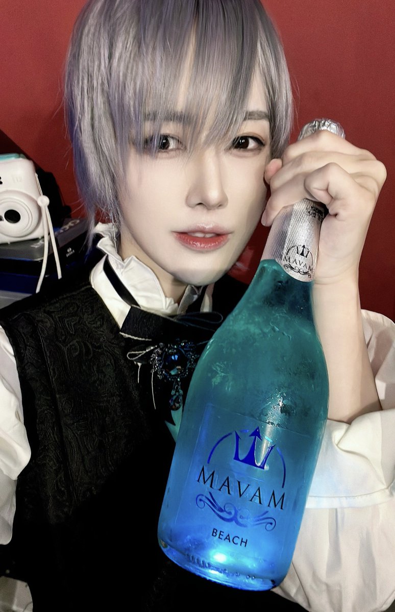seia_sa's tweet photo. odette初出勤ありがとうございました🦢

来ていただいたお嬢様方、お優しいキャスト様方ありがとうございました
お祝いもありがとうございます🙇‍♂️
新人男装、これからもよろしくお願いします
9/25

#男装　#男装喫茶 #コンカフェ #上野 #秋葉原 https://t.co/gAIYvBVhdw