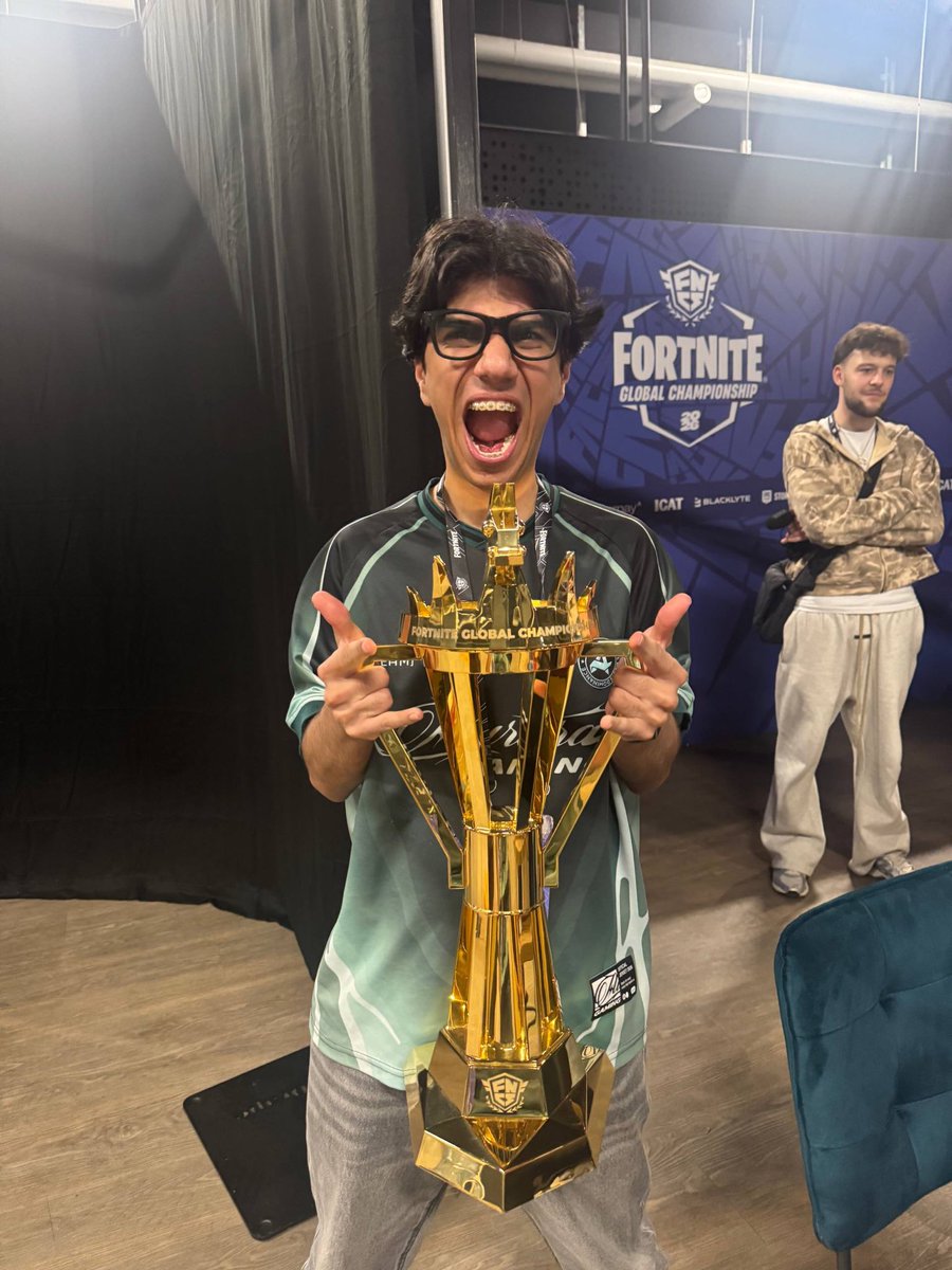 At0m_GG's tweet photo. Thank you Fortnite ❤️ https://t.co/EL6yvV3Qh7