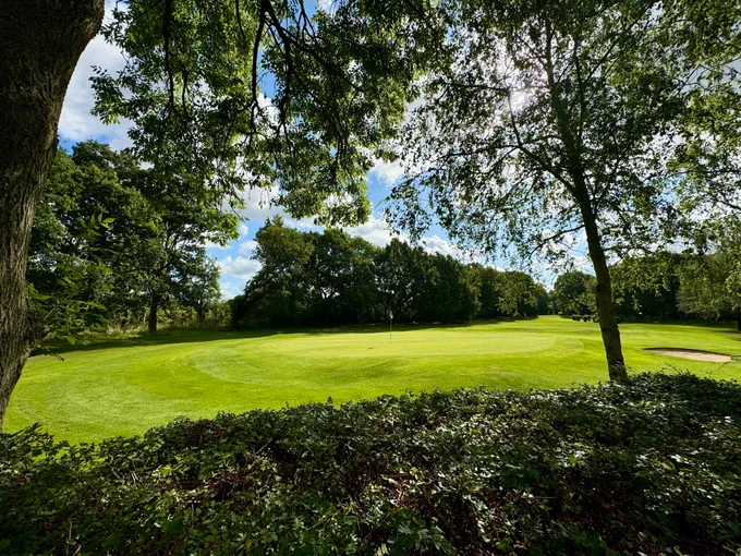 Image from Nuneaton Golf Club (@nuneatongolf)