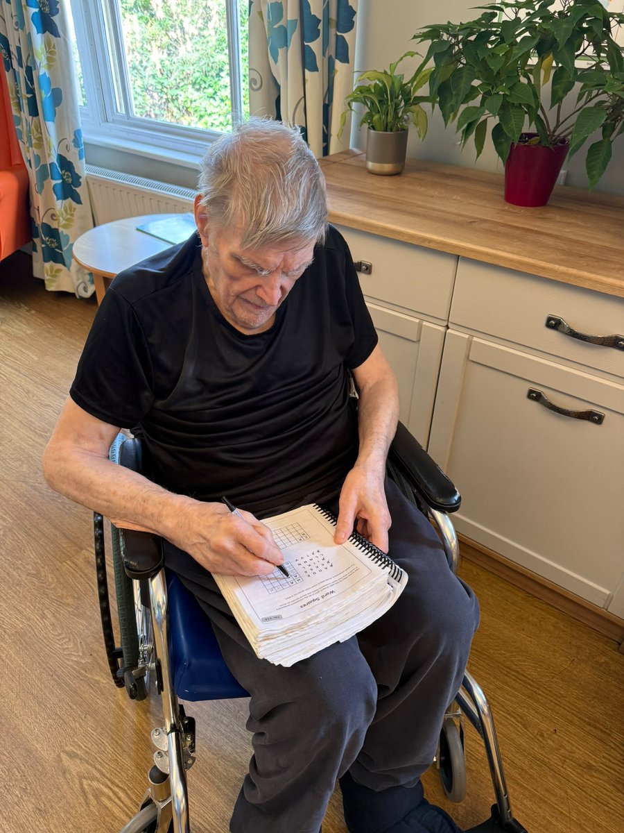 CHNursinghome's tweet photo. Lunch was enjoyed between Luis and Paul over in Harmony House, while Peter had found a comfortable chair by the window and was getting on with his book. 🚌
#Frome #Somerset #CareHome #Caring #Responsive #continuationoflife https://t.co/UjzU7AAXoy