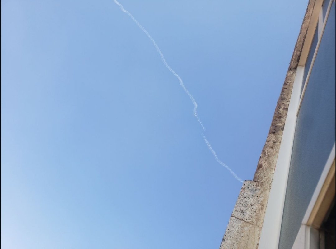 MideastIntelX's tweet photo. Meanwhile new missile launches are originating from #Yemen https://t.co/LBcggfD4M3