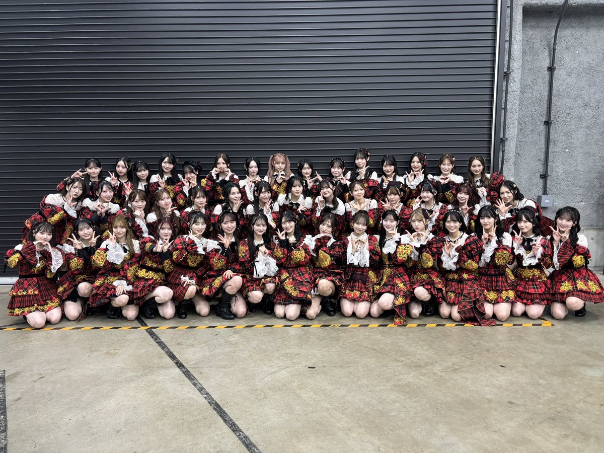 48Suzuha_16LOVE's tweet photo. コンサート中でもなく ､ お写真でもなく
文字で1万いいねをいただきました
AKB48のﾂｲｯﾀﾗｰ代表
ずんちゃんこと山根涼羽（やまねすずは）です 🎀

牛丼屋さんのお魚定食とは 
吉野家 @yoshinoyagyudon さんの牛さば定食です 🐟

そして ､ 大好きな大好きなAKB48を
知っていただけたら嬉しいです ⬇️💞

大好きで大切なAKB48メンバー情報 🍓
・https://t.co/MJbOaIb8Pi

AKB48公式アカウントはこちら 💌
・ @AKB48_staff 

コンサート見逃し配信は " Hulu " さんで 🌟
・https://t.co/8JR8SZwqIs