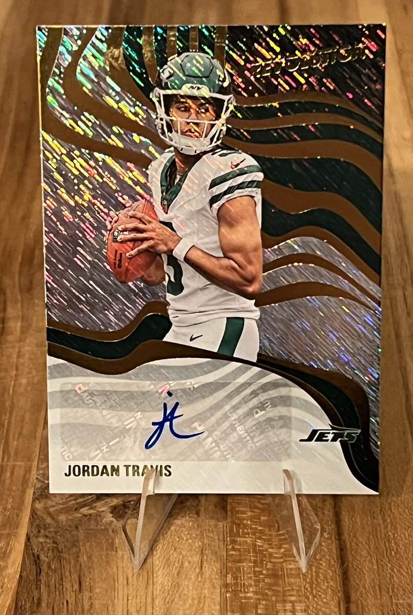CardsByJed's tweet photo. 🚨 GIVEAWAY ALERT 🚨 

Follow AND Repost for a chance to win this Jordan Travis auto!

The winner will be announced Wednesday at 8:30 PM CT. https://t.co/BU7W3A6NHA