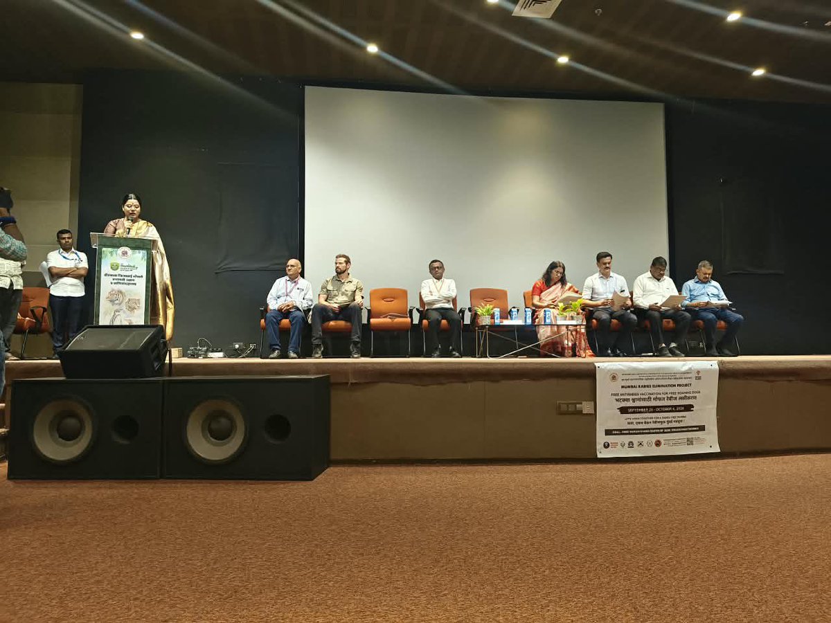 NCDCMoHFW's tweet photo. On the eve of #WorldRabiesDay, @NCDC MoHFW facilitated the inauguration of Mumbai Rabies Elimination Project (MREP) Phase 2 Mass Dog Vaccination in the presence of Hon'ble Mayor Smt. Ritu Rajesh Tawde, chaired the Rabies Taskforce meeting to review elimination measures. #ZeroBy3 https://t.co/OaHVYMhvHq