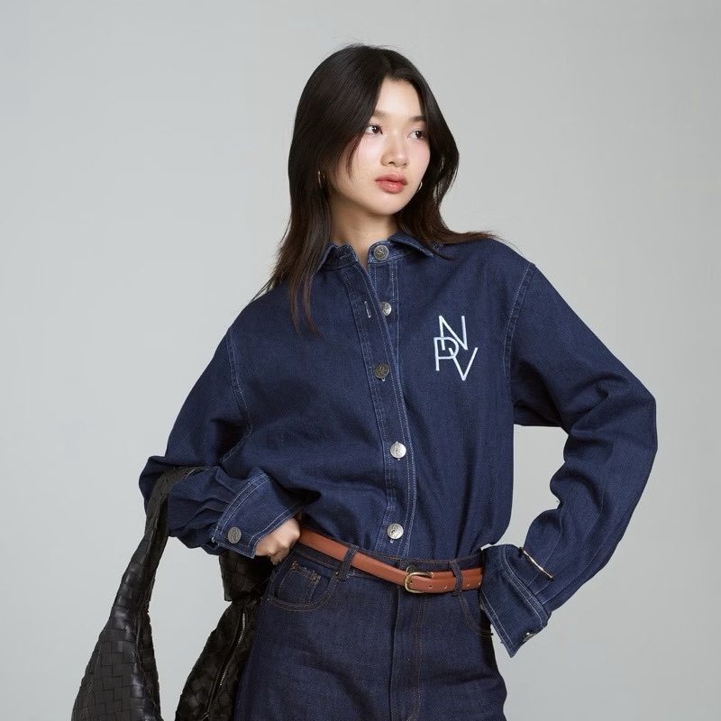 yyhulk's tweet photo. ส่งต่อ NAPATVOGUE - NPV SUPER DENIM SHIRT Super Dark
🪽 650.- รวมส่ง ( from 1190.- )
⭐️ ไม่เคยใส่

#ส่งต่อเสื้อผ้ามือสอง #ส่งต่อเสื้อผ้ามือ2 #ส่งต่อเสื้อผ้า #เสื้อผ้ามือสอง #เสื้อผ้ามือ2 #โล๊ะตู้เสื้อผ้า #ส่งต่อเสื้อผ้ามือสองสภาพดี #โล๊ะตู้ #เสื้อมือสอง https://t.co/fPJbIJSspC