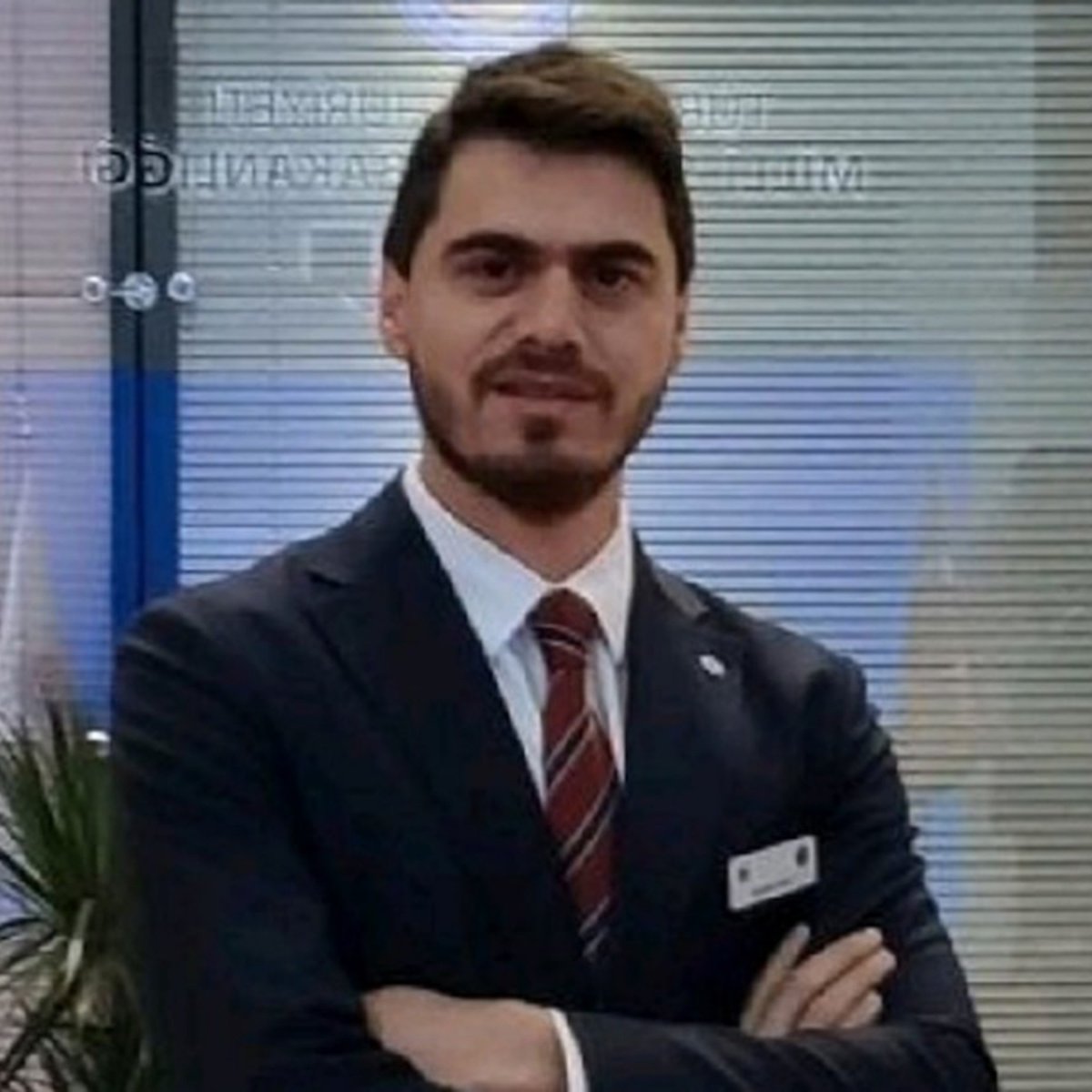 GazeteFont's tweet photo. SON DAKİKA | Fon soruşturmasında hakkında yakalama kararı bulunan Özata Denizcilik Yönetim Kurulu Üyesi İskender Balcı’nın, 26 Eylül’de Karadağ’a çıktığı tespit edilmişti.

Balcı’nın bugün Türkiye’ye dönerek adli makamlara teslim olduğu öğrenildi. https://t.co/3HtqhKxcZD