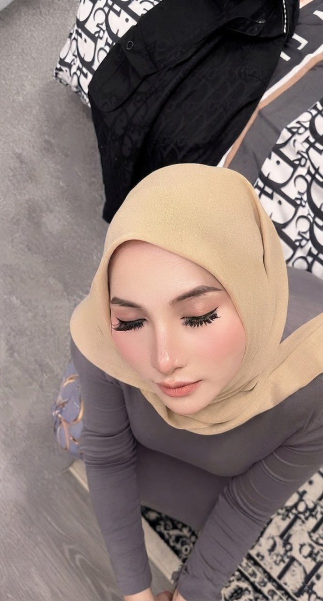 vecfey's tweet photo. sedotan nya kacau
https://t.co/7AILp2HOll https://t.co/JY0L0TEOEt