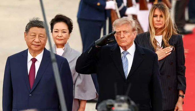 VoiceofG67330's tweet photo. Putting American businesses n workers first! 🇺🇸💼
2-month trade truce extension n $60 billion in tariff cuts following Trump-Xi summit deliver major relief for US supply chains n lower costs for American consumers.A massive step toward economic stability #AmericaFirst #TradeTruce https://t.co/F8IfiUkNBw