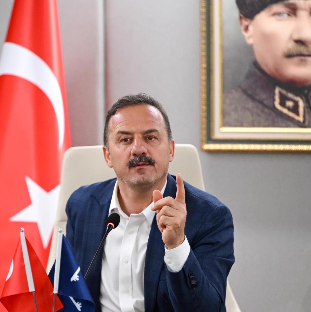 MilliyetciX's tweet photo. Yavuz Ağıralioğlu:

"Başörtüsü yasağını çözdük’ diyerek gurur duydunuz. Başörtülü bakanınız milleti soydu." https://t.co/FyPybdkK6q