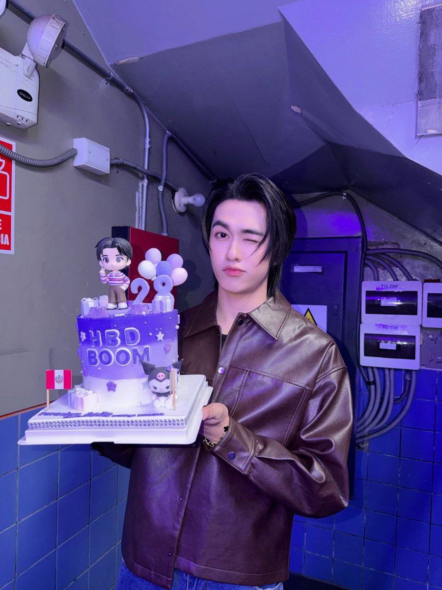 Wai1ytc's tweet photo. Happy birthday Boom Happy birthday, may you continue to be successful in your artistic journey. Happy birthday!

BESEVBOOM 28TH TO INFINITY

#28thShiningBesevboom https://t.co/4ygUnU5XyW