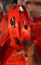 RakeshNagwadiya's tweet photo. उस BAG में "खंजरी" होती है. 
वीडियो ध्यान से देखें (खंजरी एक गुजराती शब्द है)
#ScammedNotAshamed #Multibagger_Stock_Pick #BankNifty #TarangShakti2026 #BhagatSingh #StockMarketCrash
#WeSupportShehzadRNF2 #EliteconGlobalGrowth #JioShield #Multibagger_Stock_Pick #BankNiftyExpiry https://t.co/mYyFQGJlhU