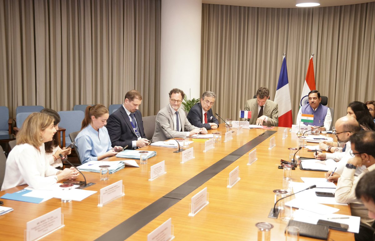 JoshiPralhad's tweet photo. Engaged with H.E. Mr. @PhBaptiste, Minister for Higher Education, Research and Space of France, to further strengthen the India-France partnership in education, research and innovation.

Discussed expanding student and faculty mobility, strengthening institutional partnerships and joint research, advancing the revised Mutual Recognition of Qualifications Agreement, and taking forward collaborations through SPARC, GIAN and the Franco-Indian Campus in Life Sciences & Health. Also discussed the proposed IIT campus in Nice and building on the momentum of #BharatInnovates2026.

The India-France Year of Innovation 2026 offers a strong platform to deepen these partnerships, foster innovation and build future-ready talent through closer academic and research linkages between the two countries