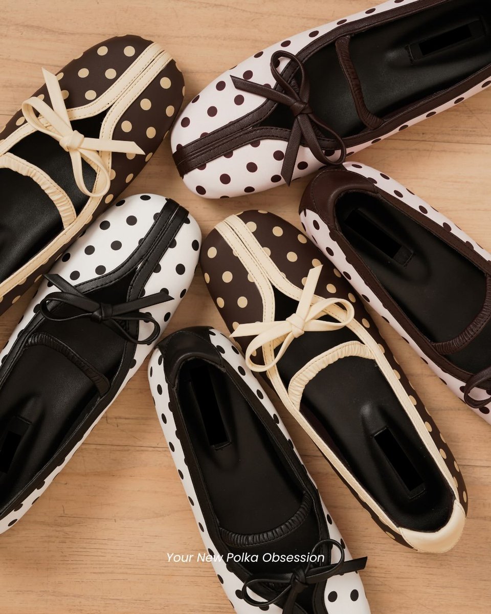 999jtpng's tweet photo. GUYS ATTENTION PLEASE?! ada brand lokal yang baru aja launch new polka collection, tapi designnya unik banget 🥹😻💘💅🧚‍♀️🍫

selain combine antara pita dan polkadot, flatshoes ini juga punya 2 option hidden design! then, suprisingly under 300k 😽💗 https://t.co/LQyvpyQHbl