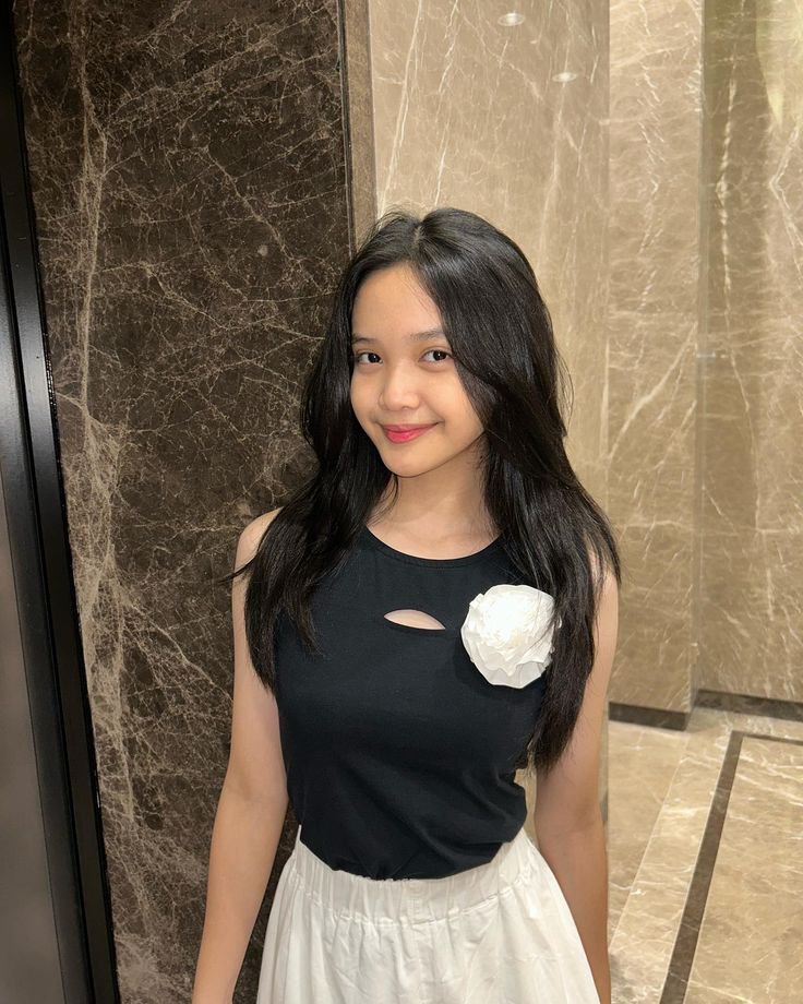 FortyPercent_'s tweet photo. Ribka ✨✨✨ https://t.co/xvK7AzfH5H