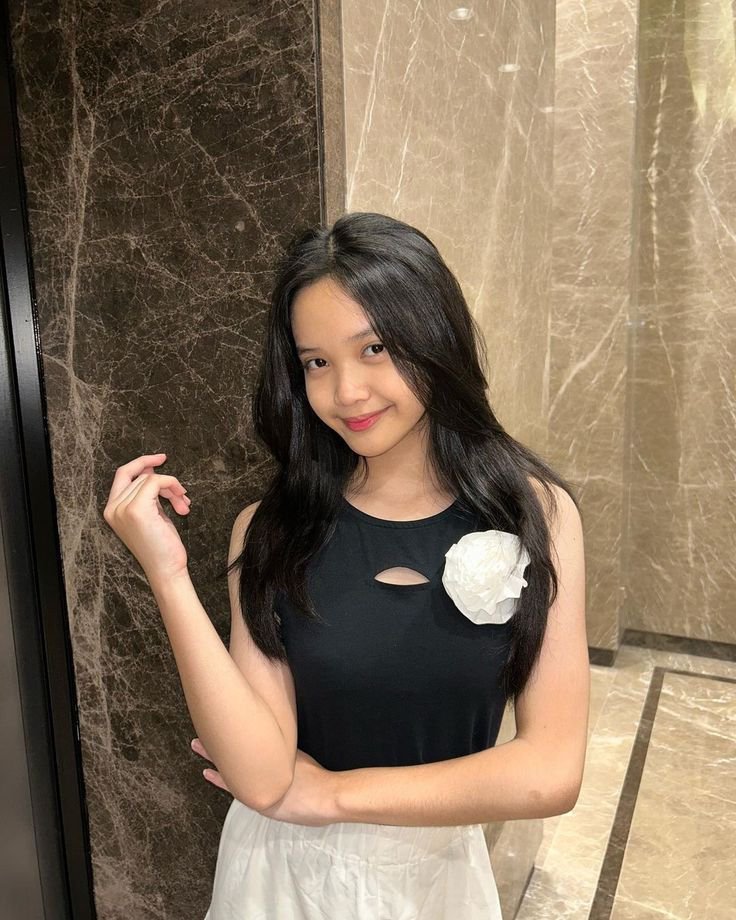 FortyPercent_'s tweet photo. Ribka ✨✨✨ https://t.co/xvK7AzfH5H