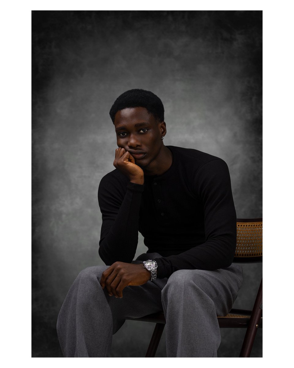 mofethegrapher's tweet photo. @abazwhyllzz I create portraits that command attention. https://t.co/KsToebNM2U