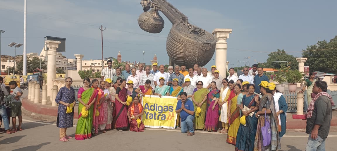 adigasyatra's tweet photo. Adiga Yatra | ಅಯೋಧ್ಯೆಯ ಲತಾ ಮಂಗೇಷ್ಕರ್ ಚೌಕ್ದಲ್ಲಿ
ಅಡಿಗಾಸ್ ಯಾತ್ರಿಕರು
#adigas #adigasyatra #Ayodhya #lathamangeshkarchouk #travelagency #travelling #customisedtour
ಹೆಚ್ಚಿನ ಮಾಹಿತಿ ಹಾಗೂ ಬುಕ್ಕಿಂಗ್ಗಾಗಿ ಸಂಪರ್ಕಿಸಿ:
📱 7022259008 /9449478944
Our Website👉 https://t.co/nnlLWQFGP9 https://t.co/yaSCT3c8ms