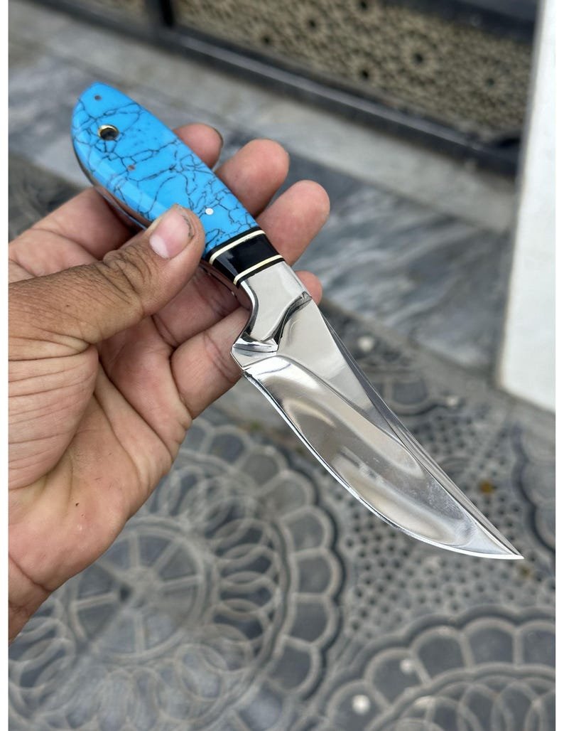 thevikingblade's tweet photo. Handcrafted high-carbon steel skinner knife with a distinctive turquoise handle. Made for those who appreciate traditional knife craftsmanship, rugged materials, and unique handmade designs.
https://t.co/11pphj2f8o
#SkinnerKnife #HandmadeKnife #CarbonSteel #TurquoiseHandle #TheVikingBlade