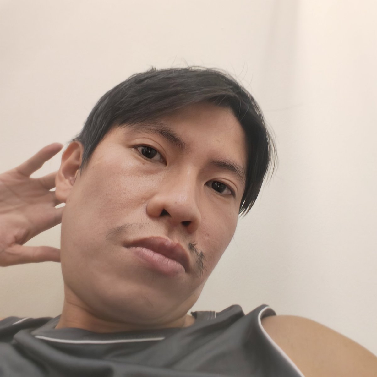 PHCT6uc5's tweet photo. Đang tương tư😔😔😔😔😔 https://t.co/KatxHmEV8o