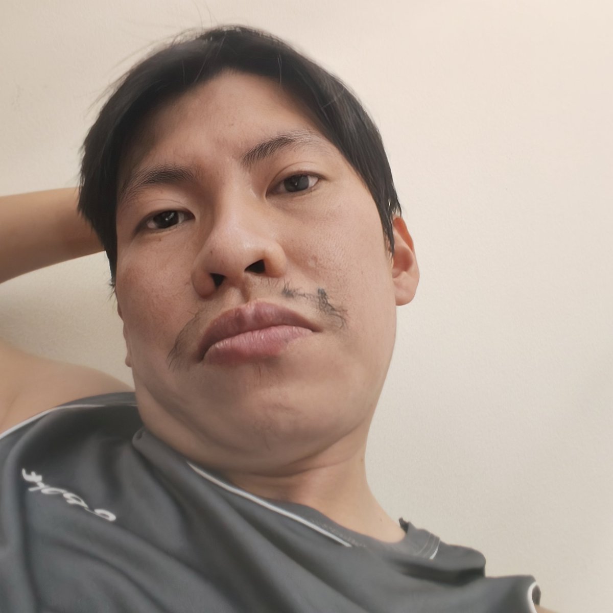 PHCT6uc5's tweet photo. Đang tương tư😔😔😔😔😔 https://t.co/KatxHmEV8o
