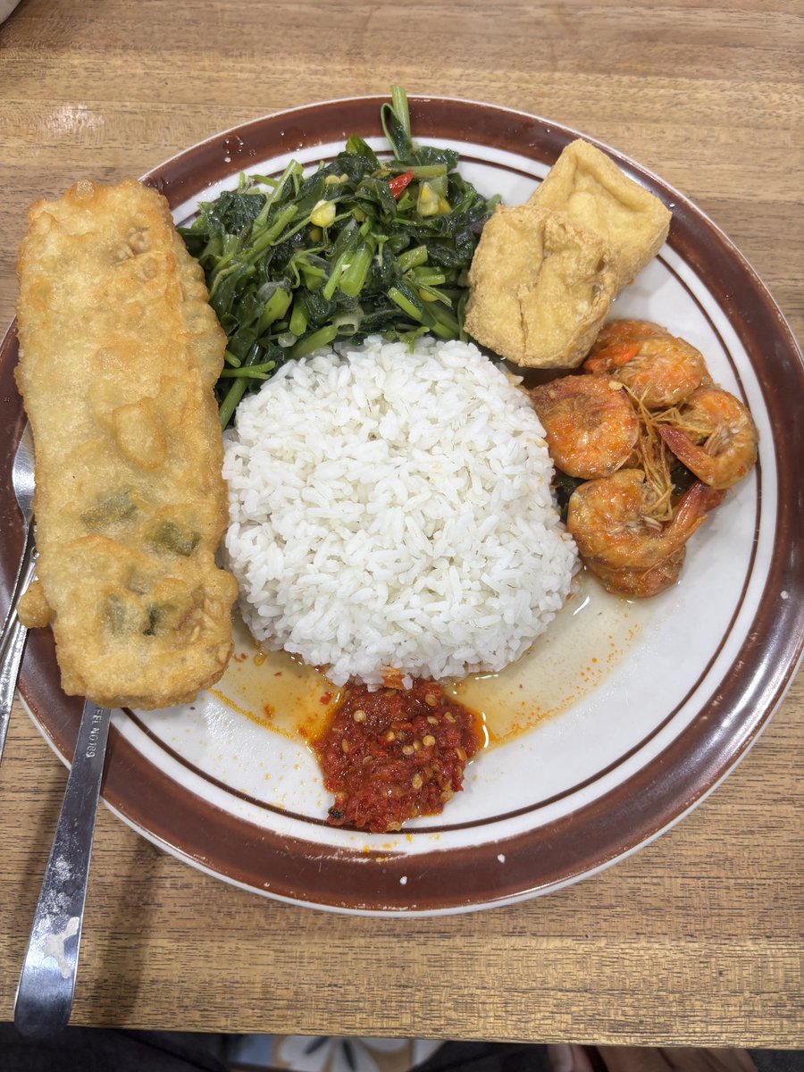 wesmove's tweet photo. Seporsi kemenangan hari ini 🤤 https://t.co/IyChLxolbY
