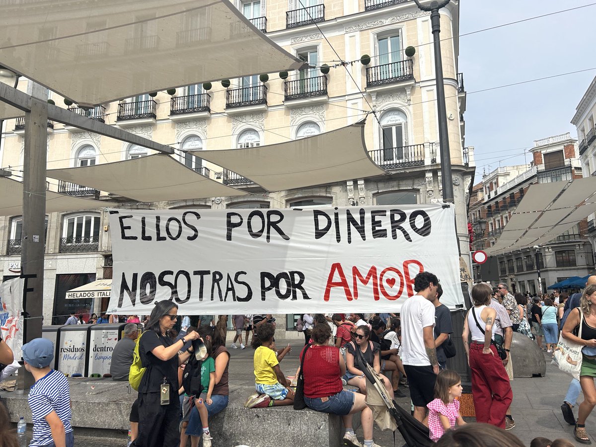 V_Albo_'s tweet photo. Os juro que no puedo con esta mierda, os lo juro. https://t.co/tuA0TmO8ZD